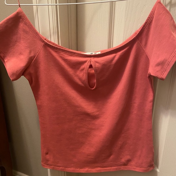 Peach crop top with front keyhole - Express One Eleven medium - brand new w/ tag - Picture 1 of 3